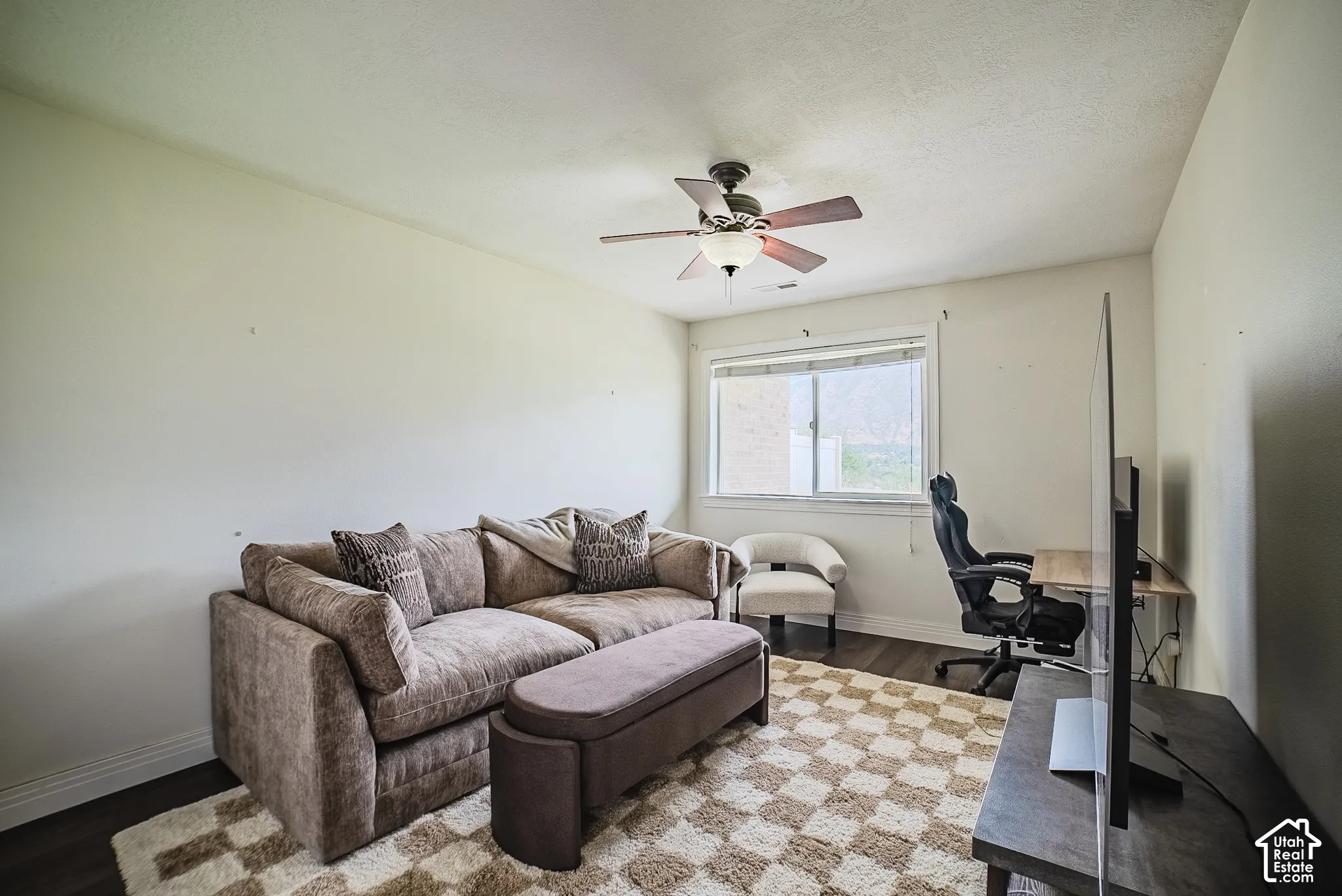 Wood-finish flooring with a neutral wall palette