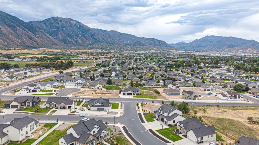 846 E 400 N, Salem, Utah 84653