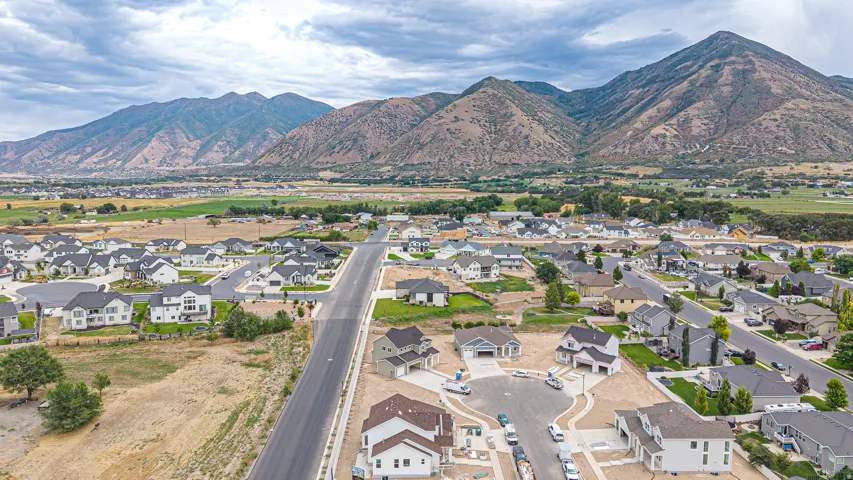 846 E 400 N, Salem, Utah 84653