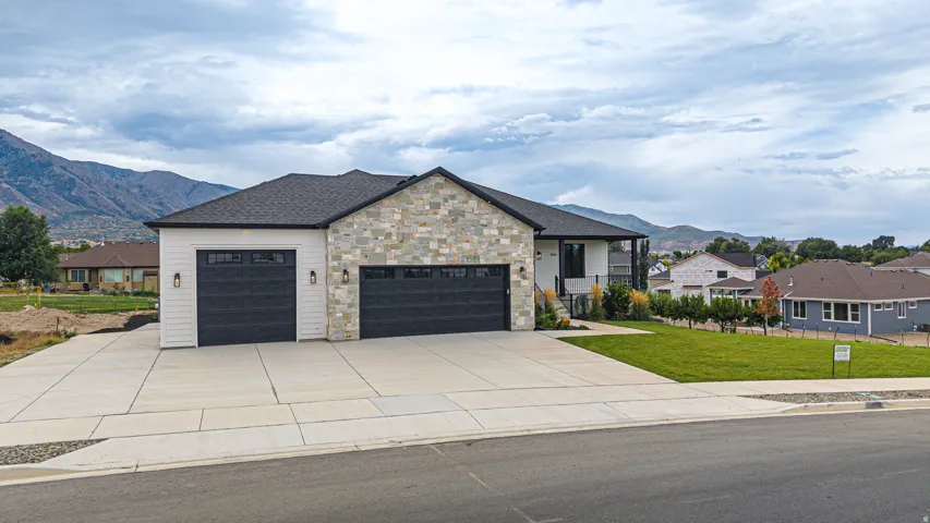 846 E 400 N, Salem, Utah 84653