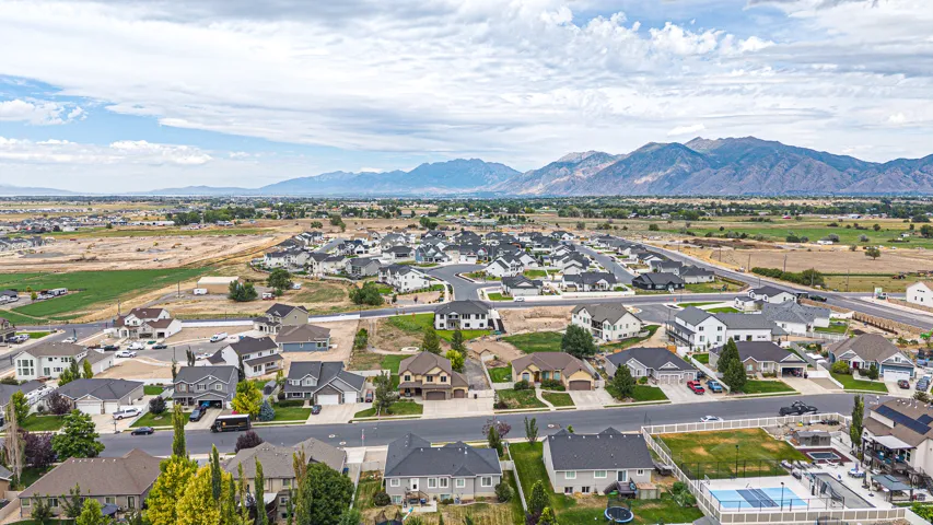 846 E 400 N, Salem, Utah 84653