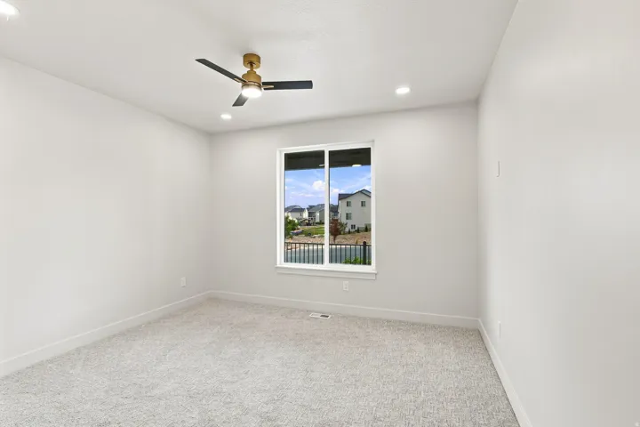 846 E 400 N, Salem, Utah 84653