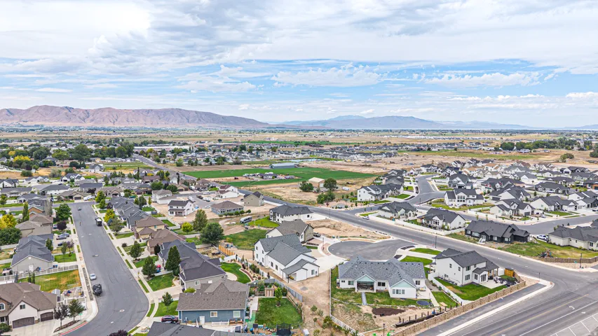 846 E 400 N, Salem, Utah 84653