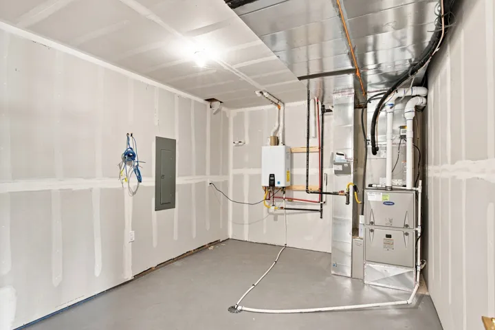 846 E 400 N, Salem, Utah 84653