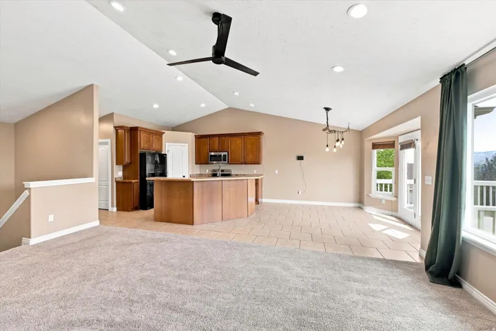 1396 S Lukas Ln, Saratoga Springs, Utah 84045