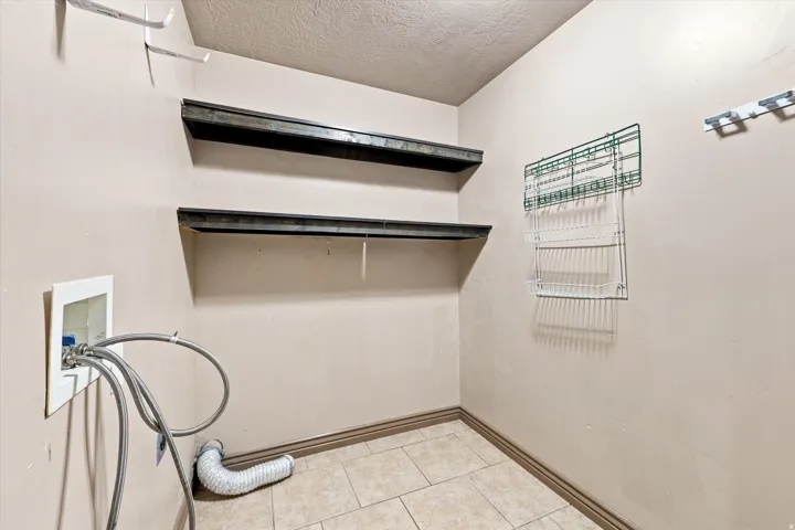 1396 S Lukas Ln, Saratoga Springs, Utah 84045