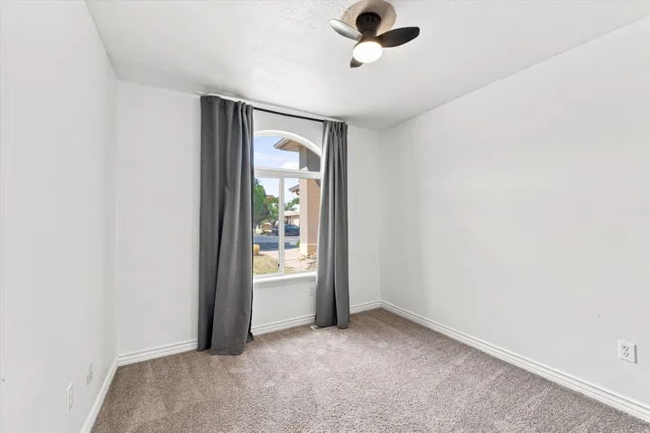 1396 S Lukas Ln, Saratoga Springs, Utah 84045
