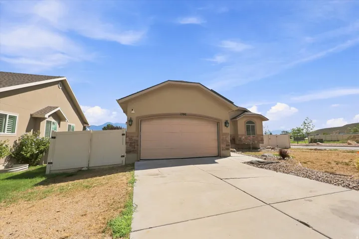 1396 S Lukas Ln, Saratoga Springs, Utah 84045