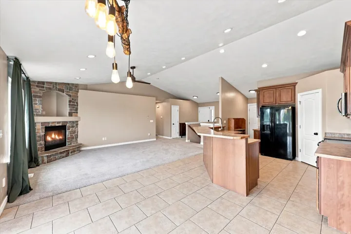 1396 S Lukas Ln, Saratoga Springs, Utah 84045