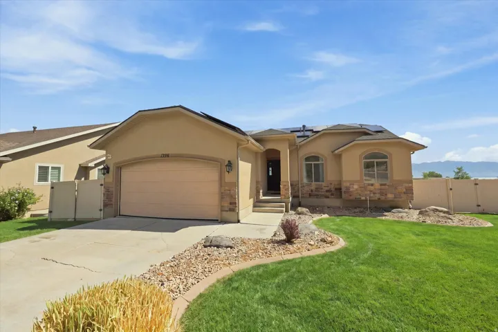 1396 S Lukas Ln, Saratoga Springs, Utah 84045