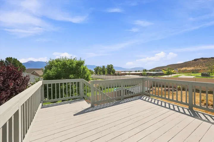 1396 S Lukas Ln, Saratoga Springs, Utah 84045