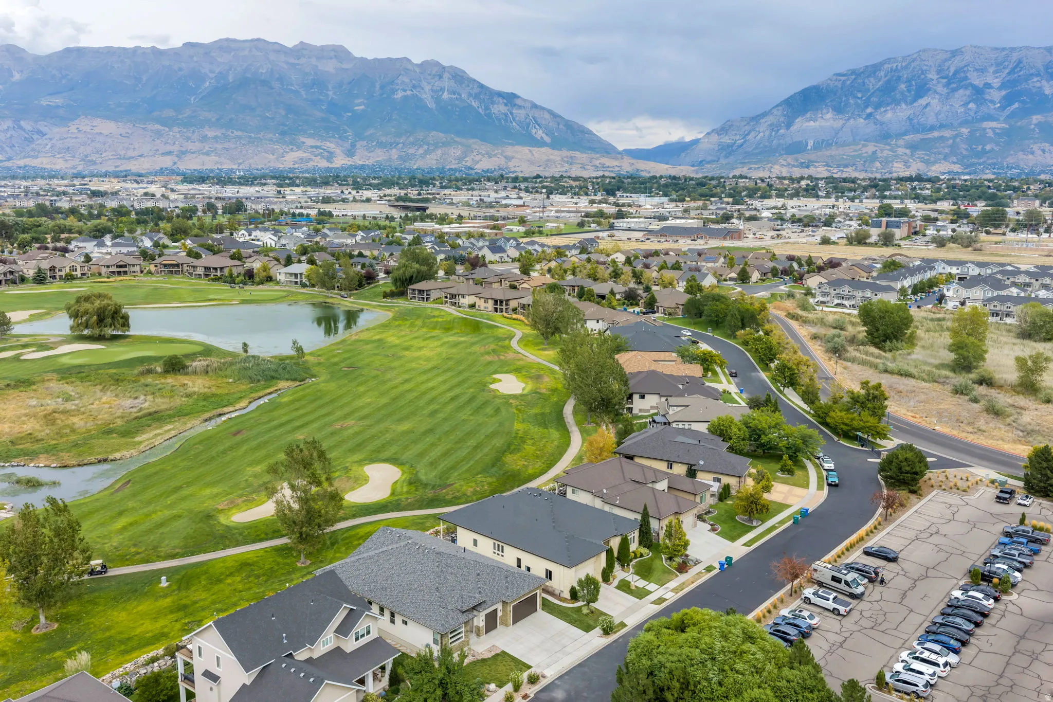 Mountain backdrop and golf course landscaping