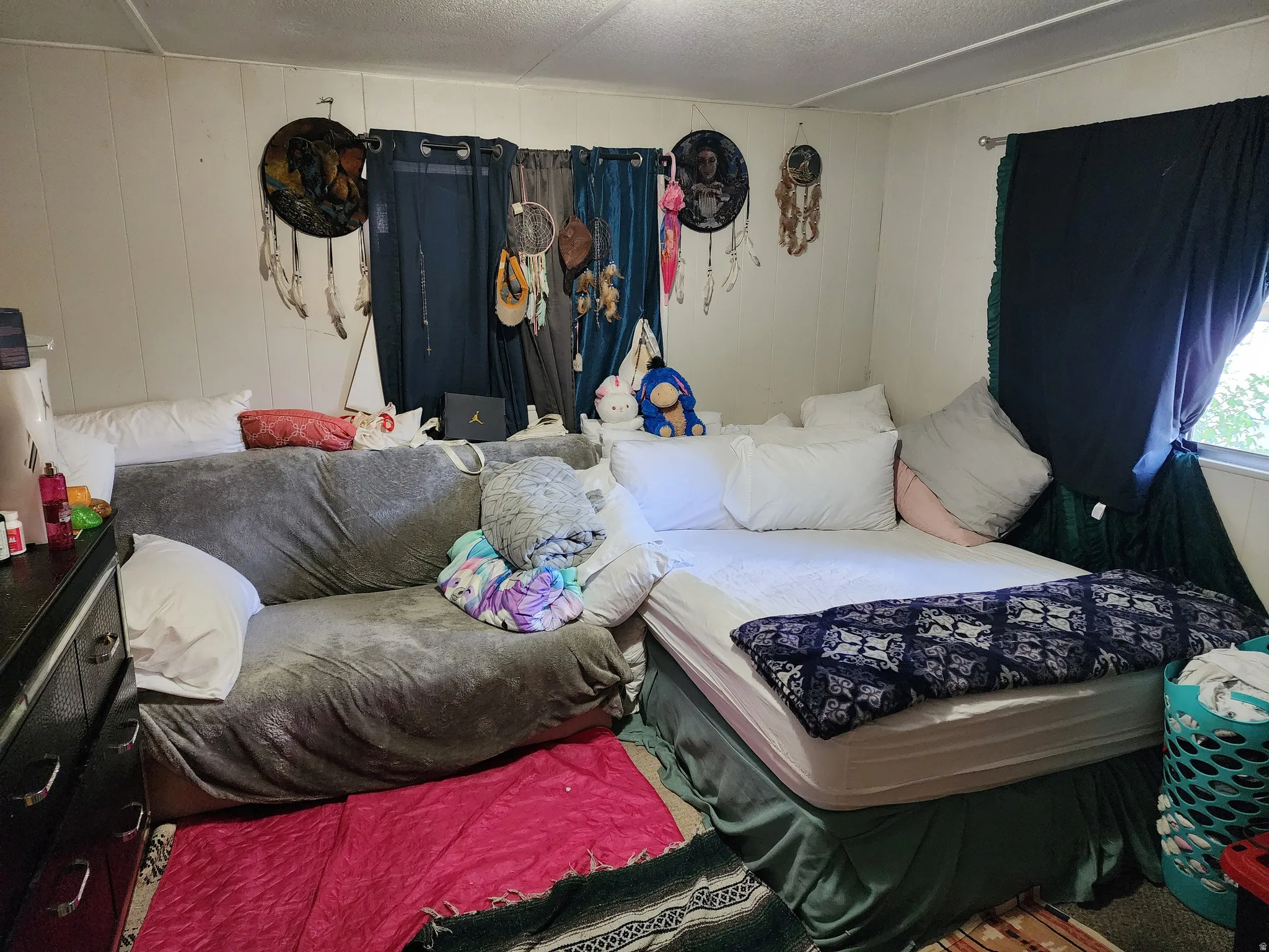 Additional content