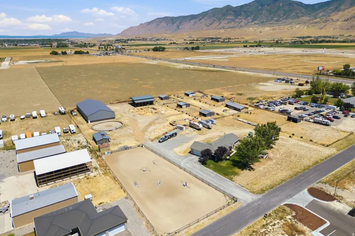285 E Cimmarron Way, Erda, Utah 84074
