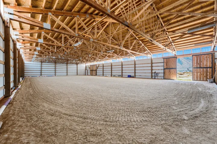 285 E Cimmarron Way, Erda, Utah 84074
