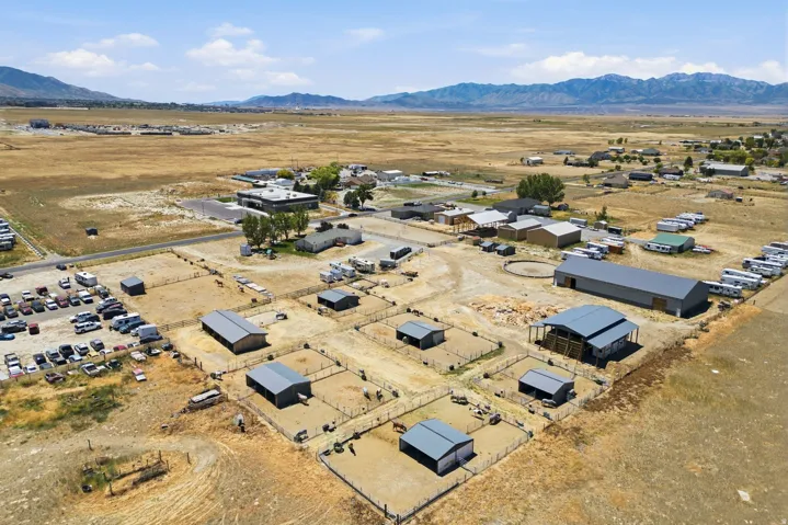 285 E Cimmarron Way, Erda, Utah 84074