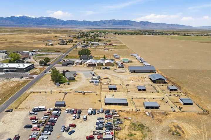 285 E Cimmarron Way, Erda, Utah 84074