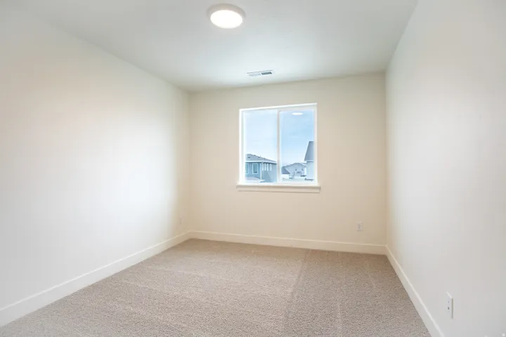Large open loft/family area with potential for easy 5th bedroom.
