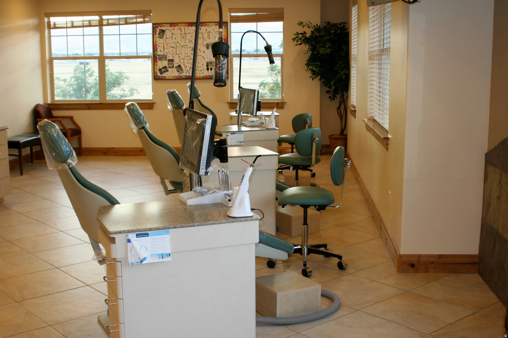 Dental chairs are not present
