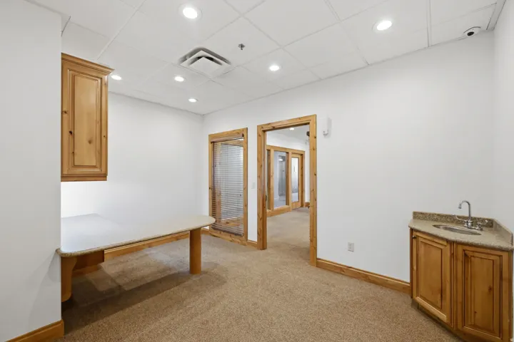 7478 S Campus Dr #201, West Jordan, Utah 84084
