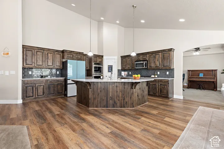1879 E Tickville Cir, Eagle Mountain, Utah 84005