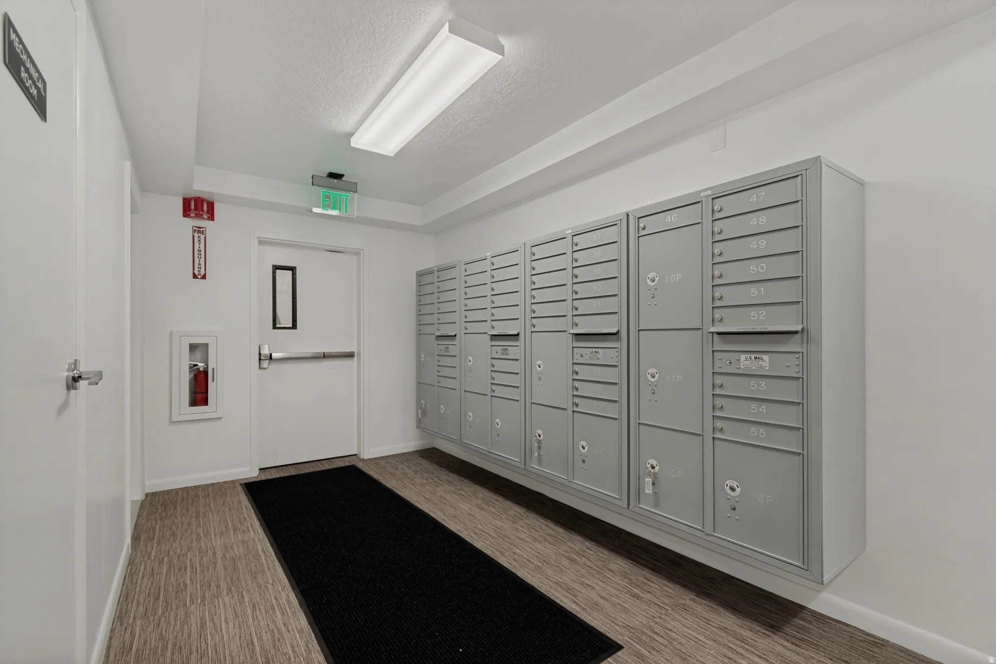 Mail boxes on level 3