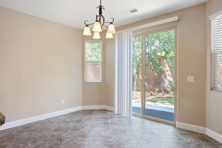 275 E Calgary Dr, St. George, Utah 84790
