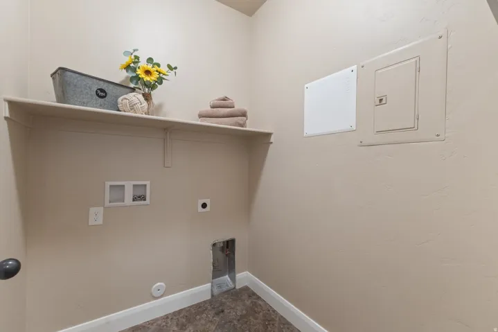 275 E Calgary Dr, St. George, Utah 84790