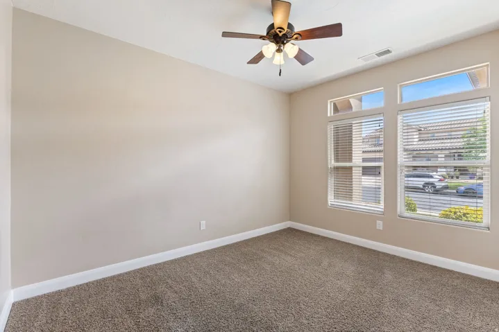 275 E Calgary Dr, St. George, Utah 84790