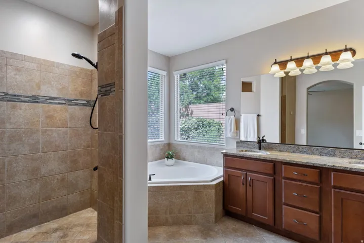 275 E Calgary Dr, St. George, Utah 84790