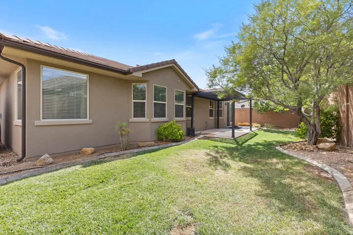 275 E Calgary Dr, St. George, Utah 84790