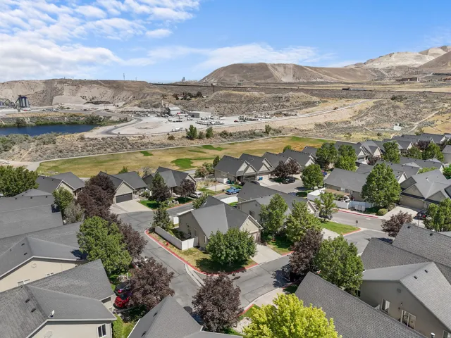 3720 W Cranberry Loop, Lehi, Utah 84043