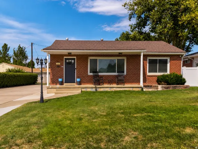 169 Crestwood Rd, Kaysville, Utah 84037
