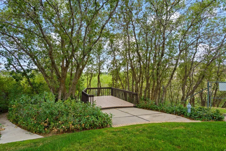 Close-up view of the custom built deck (look-out).