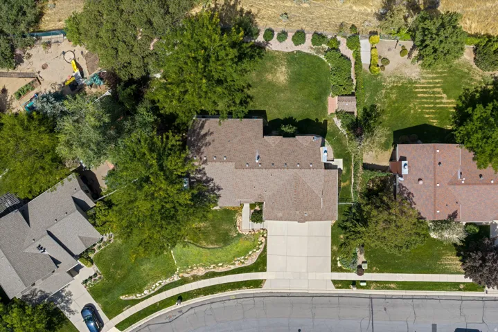 11602 S Hickory Dr, Sandy, Utah 84092