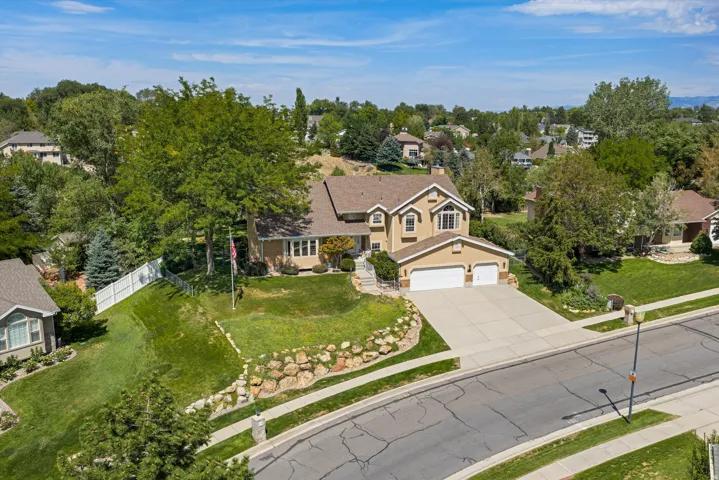 11602 S Hickory Dr, Sandy, Utah 84092