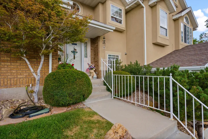 11602 S Hickory Dr, Sandy, Utah 84092
