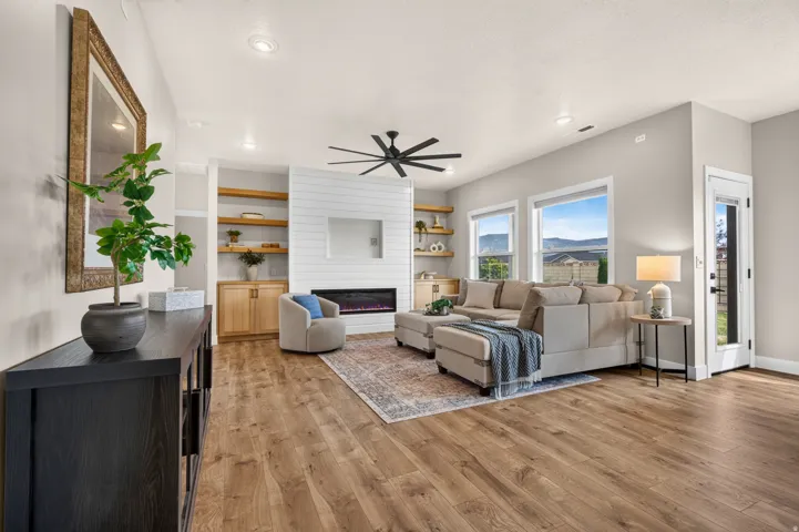Wood-finish flooring throughout