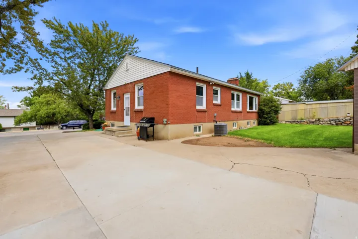 2983 S Orchard Dr, Bountiful, Utah 84010