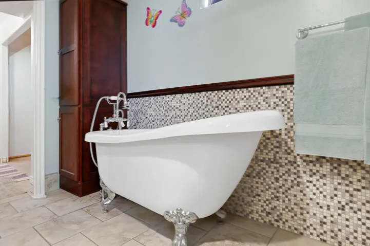 2983 S Orchard Dr, Bountiful, Utah 84010