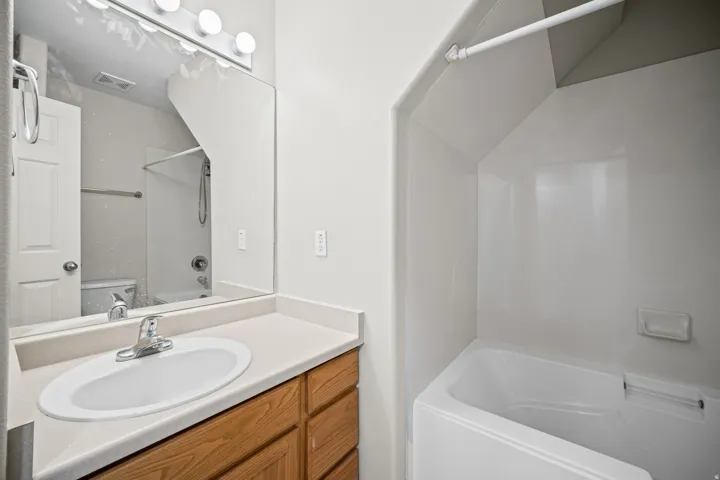 475 N Redwood Rd #86, Salt Lake City, Utah 84116
