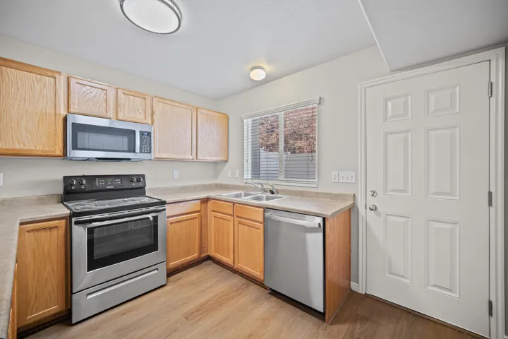 475 N Redwood Rd #86, Salt Lake City, Utah 84116