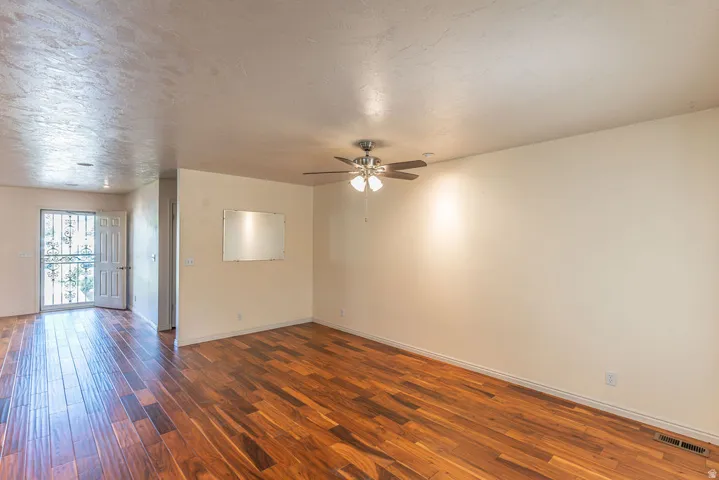 295 N 330 E, Orem, Utah 84057