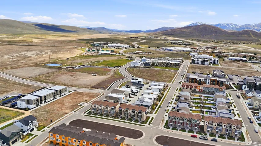1386 Village Green Trl, Park City, Utah 84098