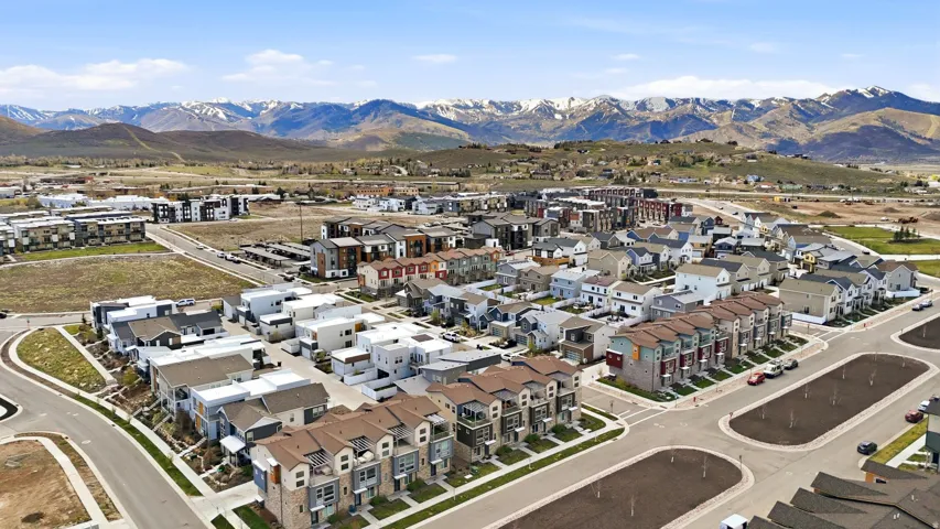 1386 Village Green Trl, Park City, Utah 84098