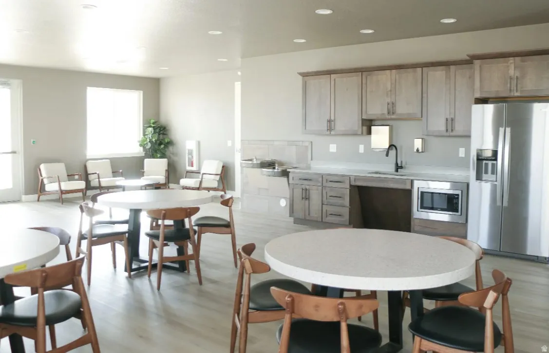 Mountain Ridge Clubhouse