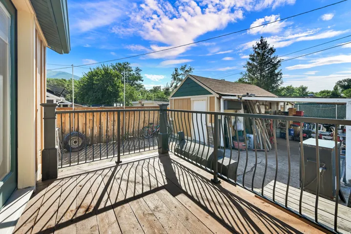 137 Country Dr, South Ogden, Utah 84405