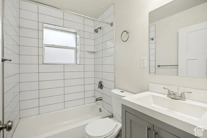 Bathroom on the main level