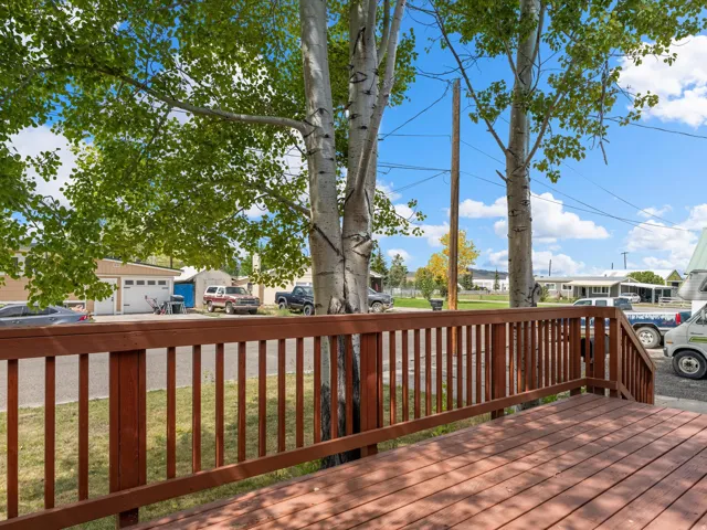 Wood-finish decking with coordinating railing