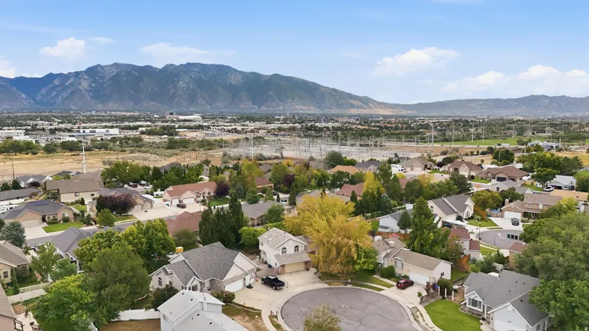 1041 W Covewood Pl, West Jordan, Utah 84088
